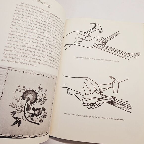 Vintage CREWEL EMBROIDERY How to Book by Erica Wilson HC DJ 1962 - Picture 12 of 12